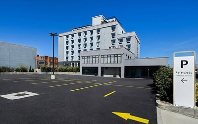 Hotel parking at Ly New York Hotel.