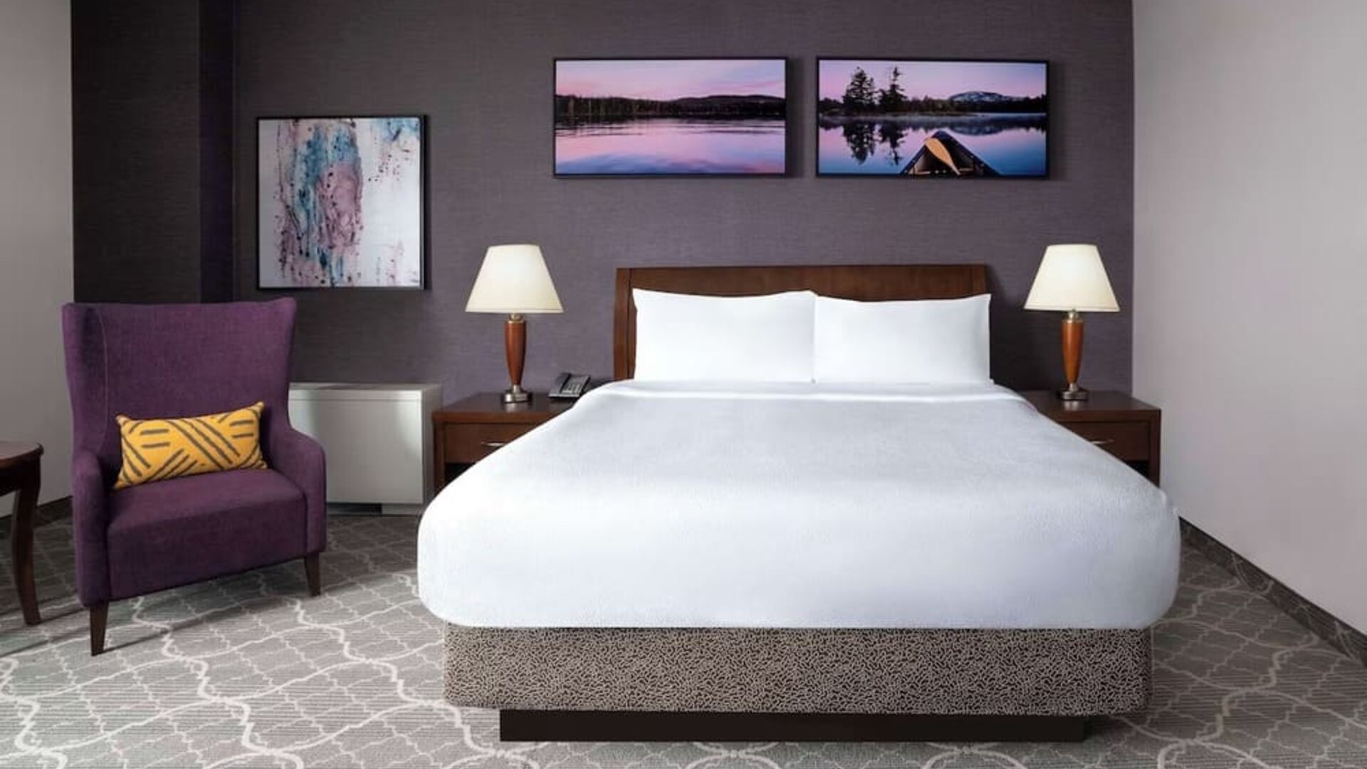 Standard day use room with queen bed, work desk and private bathroom at Hilton Garden Inn Calgary Airport.