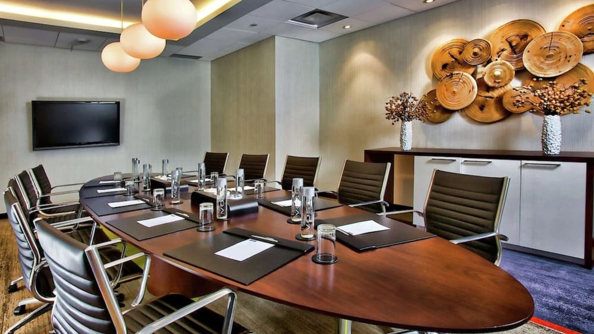 Professional meeting room at DoubleTree By Hilton Montreal.