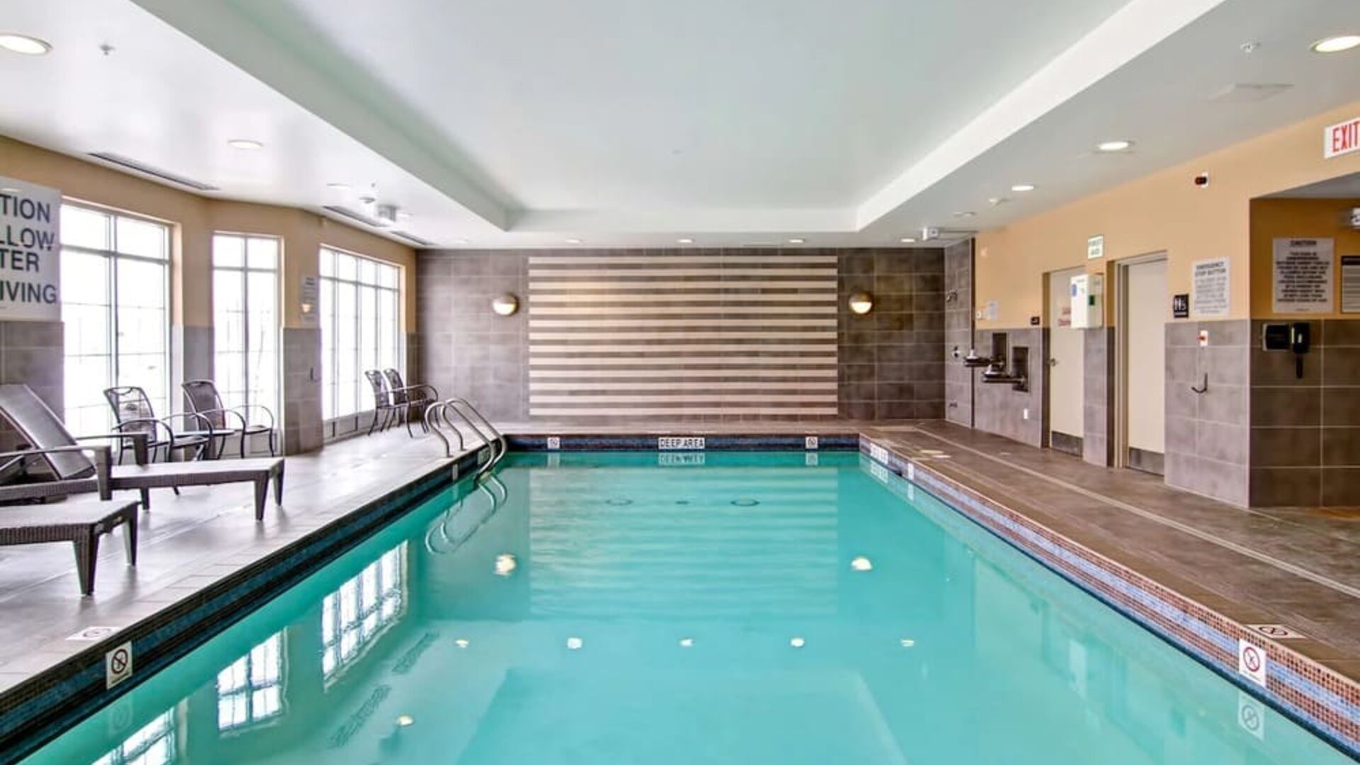 Relaxing indoor pool at Homewood Suites By Hilton Toronto-Markham.
