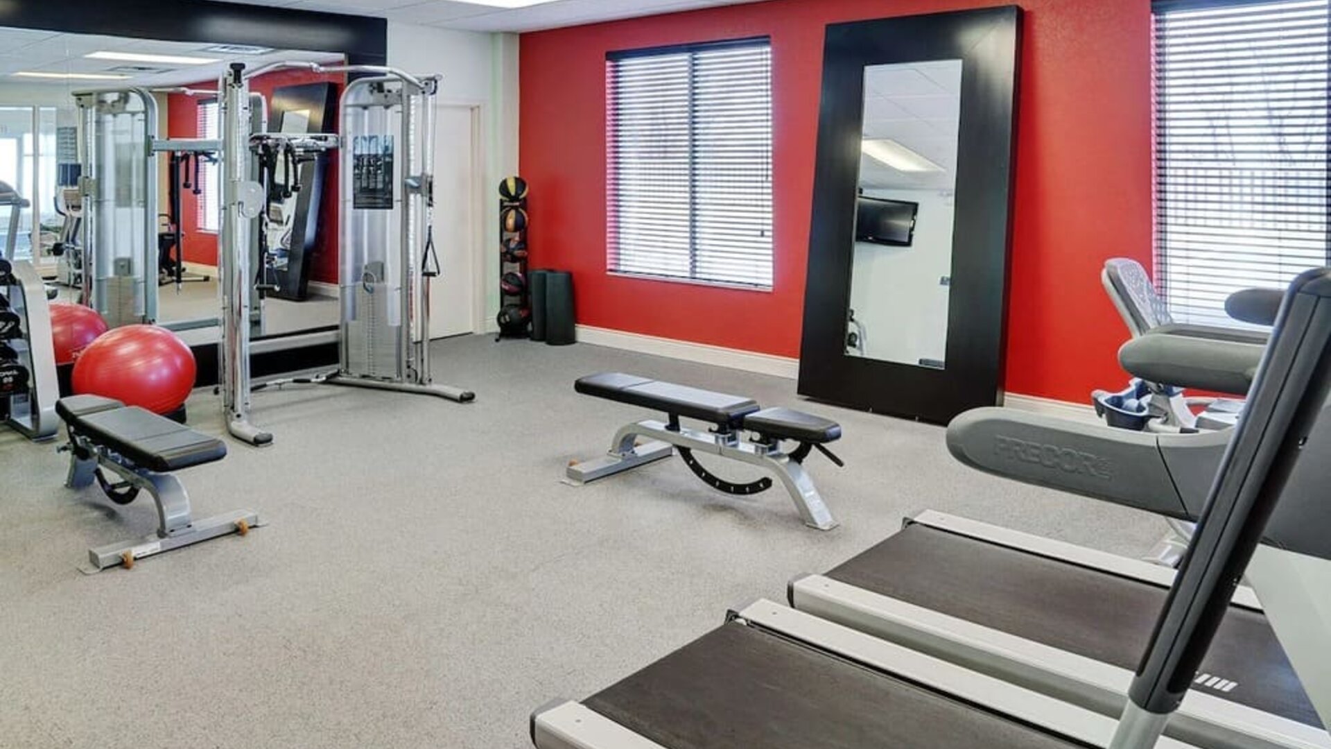 Fully equipped fitness center at the Hilton Garden Inn Kitchener/Cambridge.