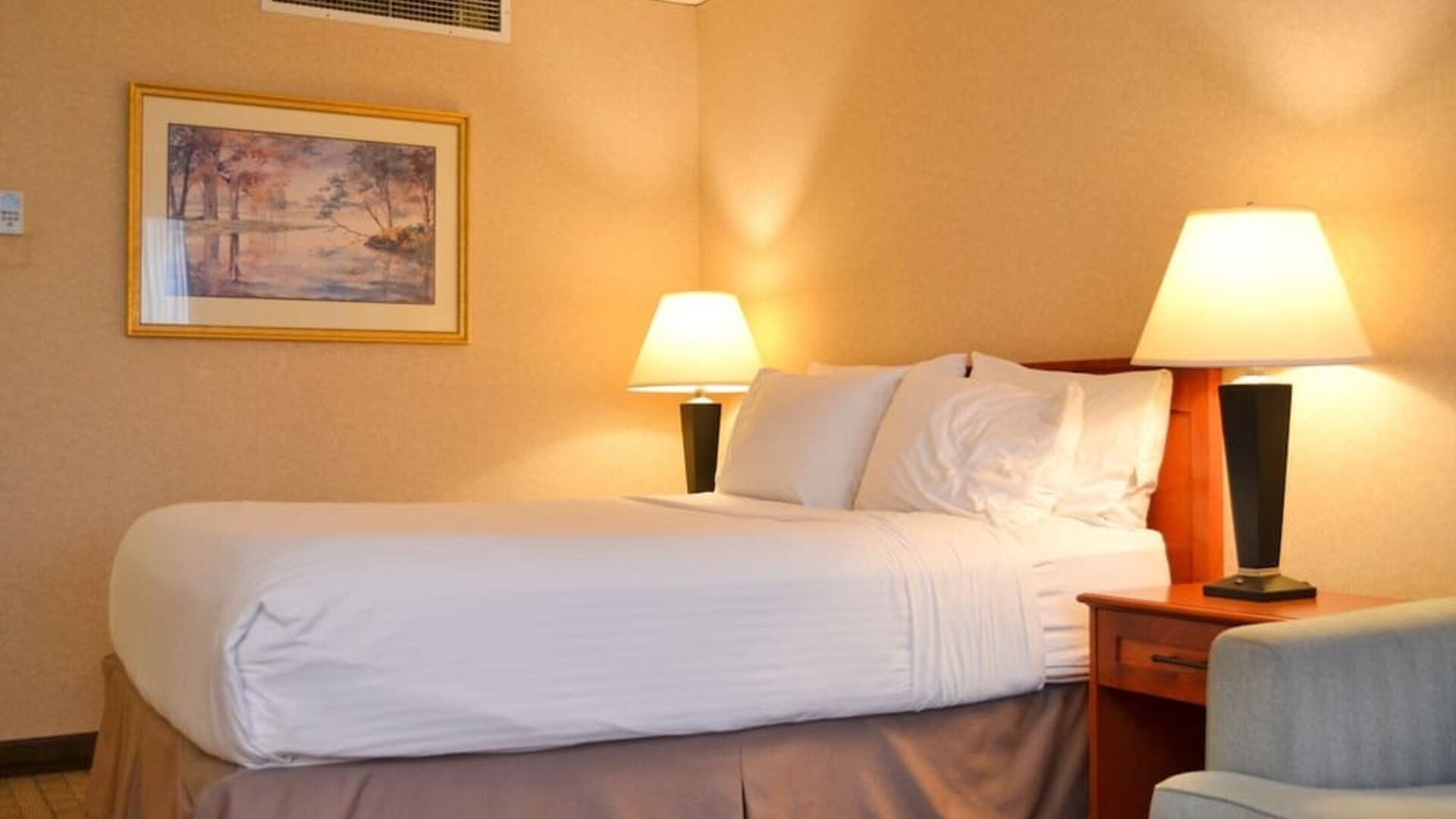 Standard day use room at Amenida Residences.