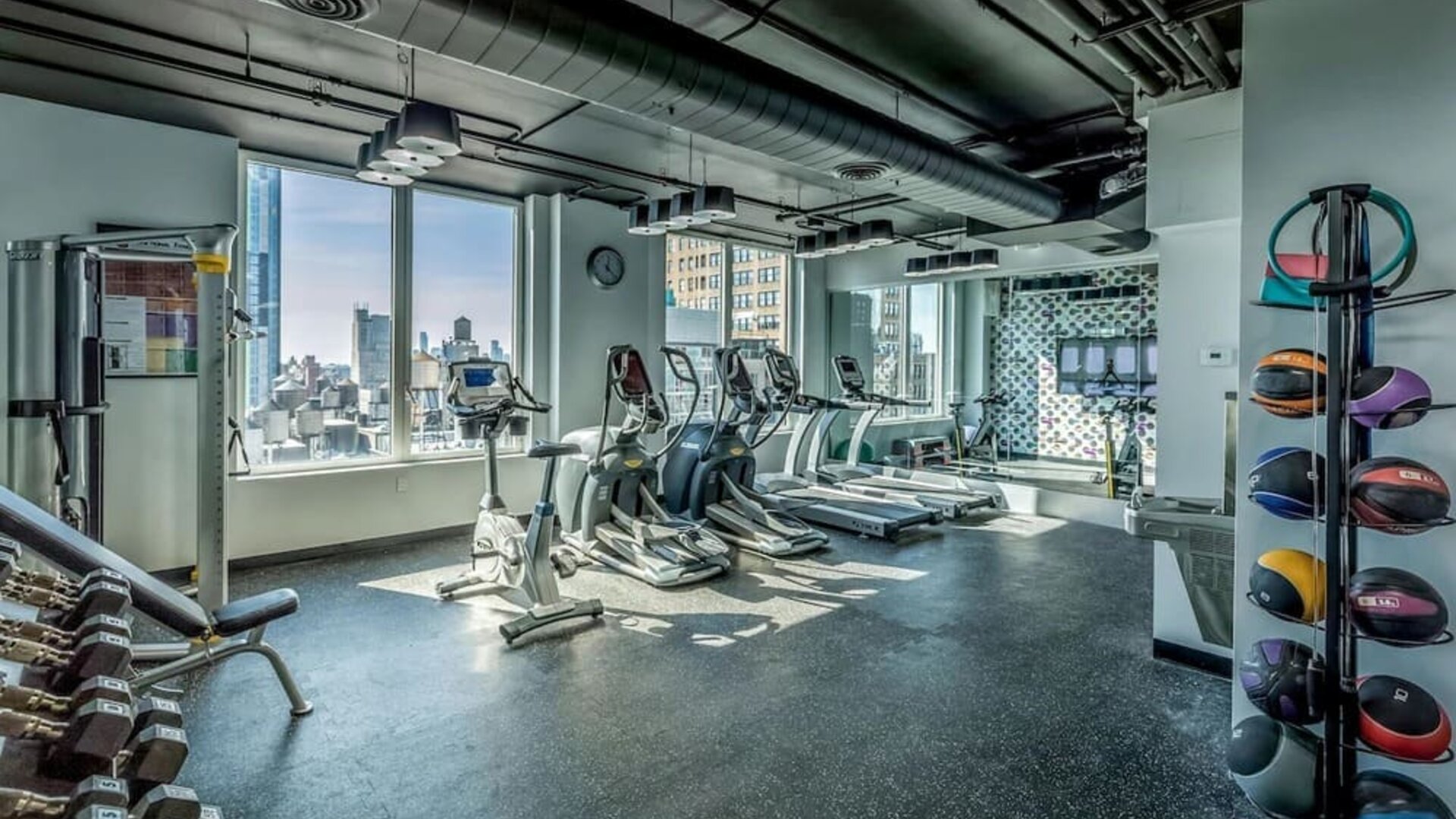 Fitness center available at Innside By Melia New York Nomad.