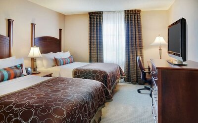 Day use twin room at Staybridge Suites Oakville-Burlington.