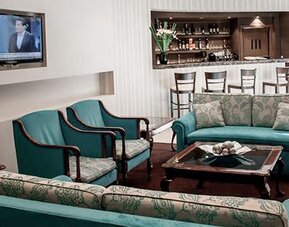 Howard Johnson Plaza Florida