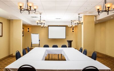 Professional meeting room at Days Inn Edmonton Downtown.