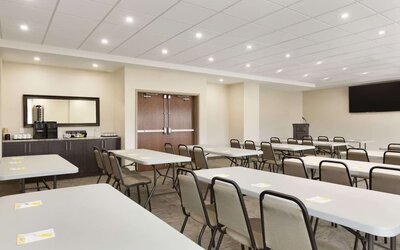 Professional meeting room at Days Inn & Suites By Wyndham Lindsay.