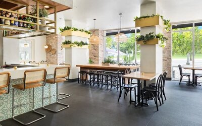 Dining area perfect for coworking at YVE Hotel Miami.