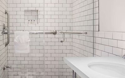Guest bathroom with shower at Hollywood Hotel.