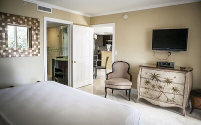 Day use room inclusions at The Mutiny Hotel.