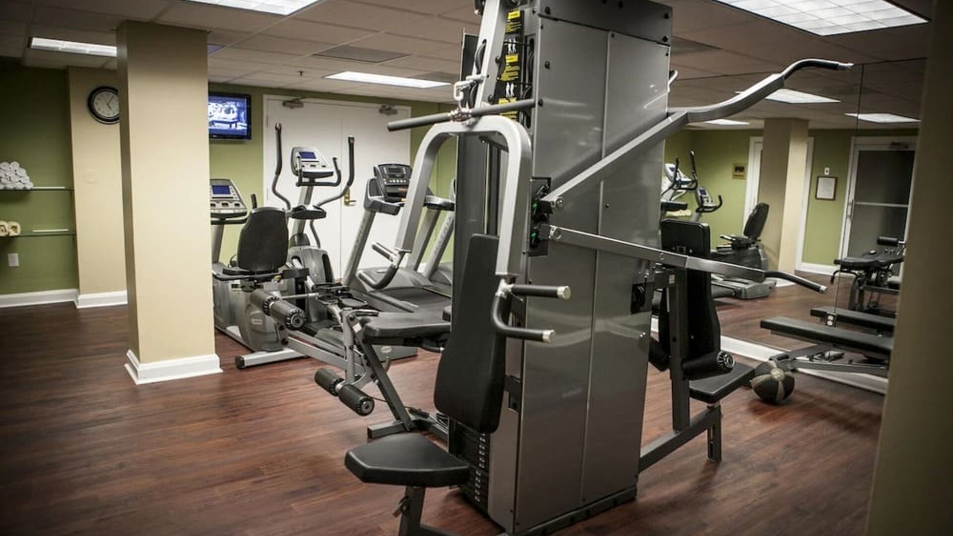 Fitness center available at The Mutiny Hotel.