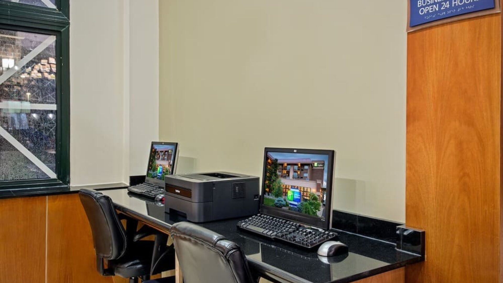 Business center available at Holiday Inn Express Rolling Meadows-Schaumburg.