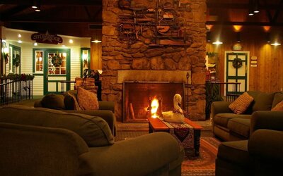 Lobby and coworking lounge at Sturbridge Host Hotel.