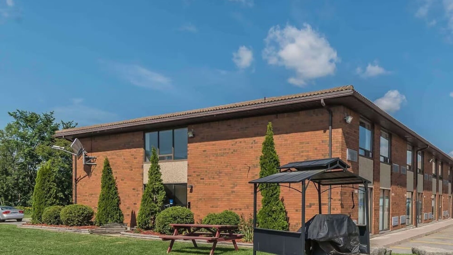 Hotel exterior at Comfort Inn Cobourg.