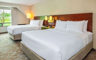 Day use twin room at Comfort Inn Newmarket.