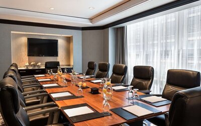 Professional meeting room at Hyatt Regency Boston.