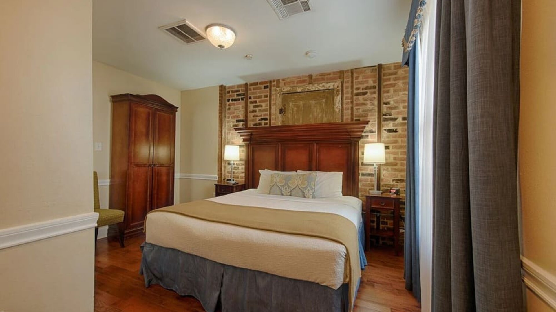 Day use room at Hotel St. Pierre.