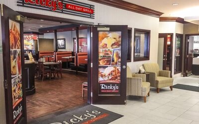 Hotel restaurant at Holiday Inn Conference Center Edmonton South.