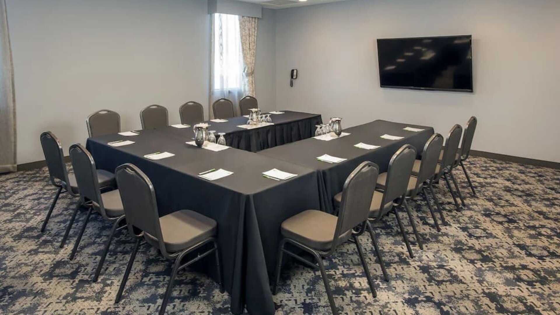 Professional meeting room at Holiday Inn Conference Center Edmonton South.