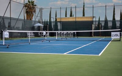 Tennis court available at Le Parc At Melrose.