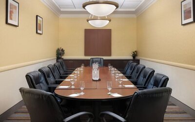 Meeting room at Holiday Inn Orlando SW - Celebration Area.