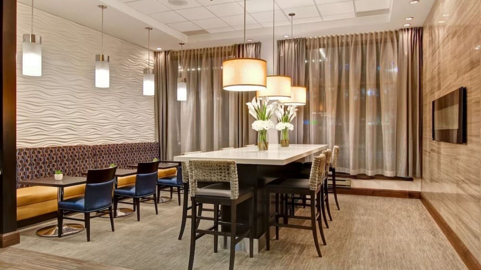 Lounge area ans workspace at The Park Hotel London.