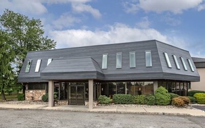 Hotel exterior at Amwell Suites Somerset Bridgewater.