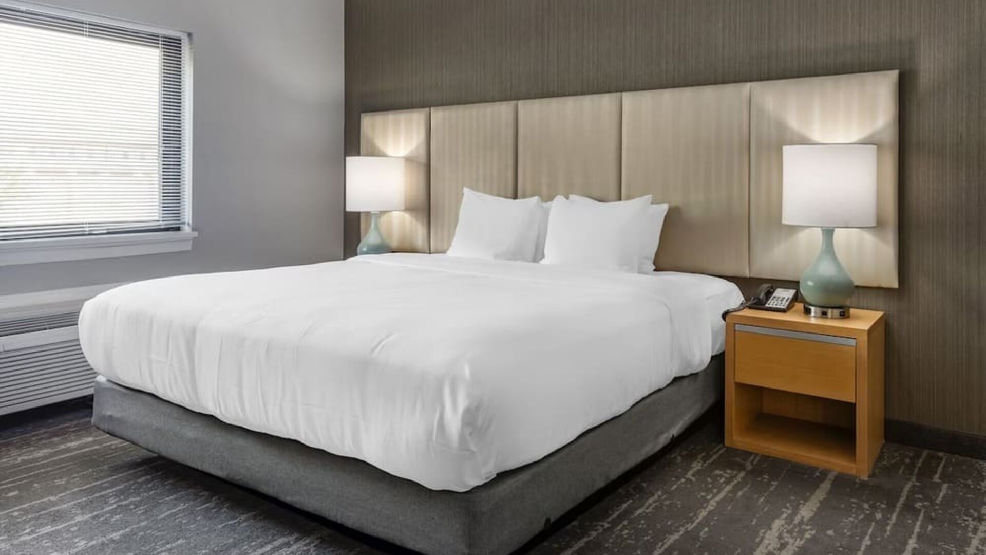 King room at Somerset Lofts.