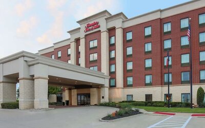 Hotel exterior at Hampton Inn & Suites Dallas/Allen.