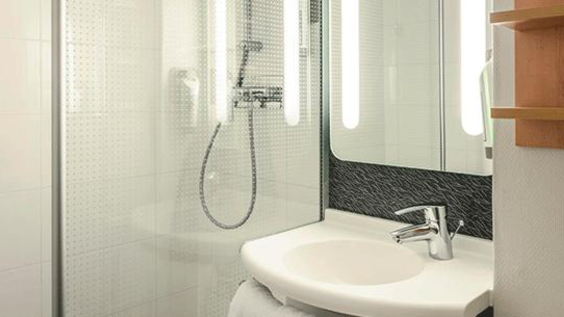 ibis Cergy-Pontoise Le Port