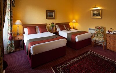 Day use twin room at The Royal Highland Hotel.