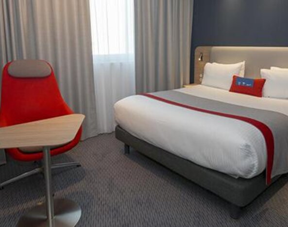 Holiday Inn Express Paris Velizy