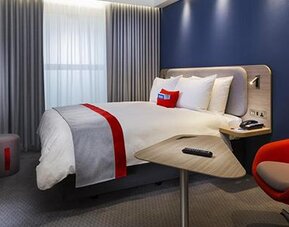 Holiday Inn Express Paris Velizy