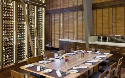Dining area at The Bostonian Boston, A Millennium Hotel.