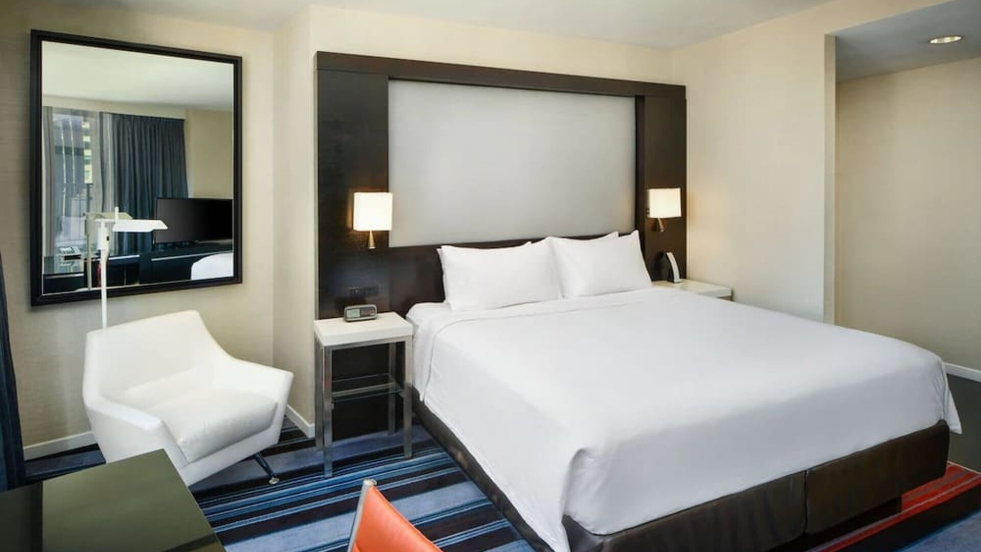 Day use room at Courtyard By Marriott New York Manhattan/Central Park.