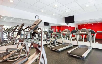 Fitness center available at Radisson Akron/Fairlawn.