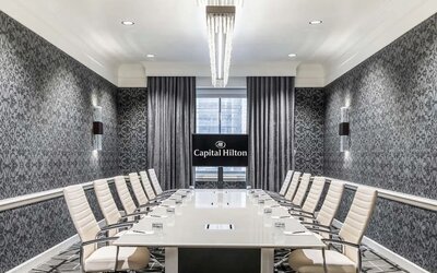 Professional meeting room at Capital Hilton.