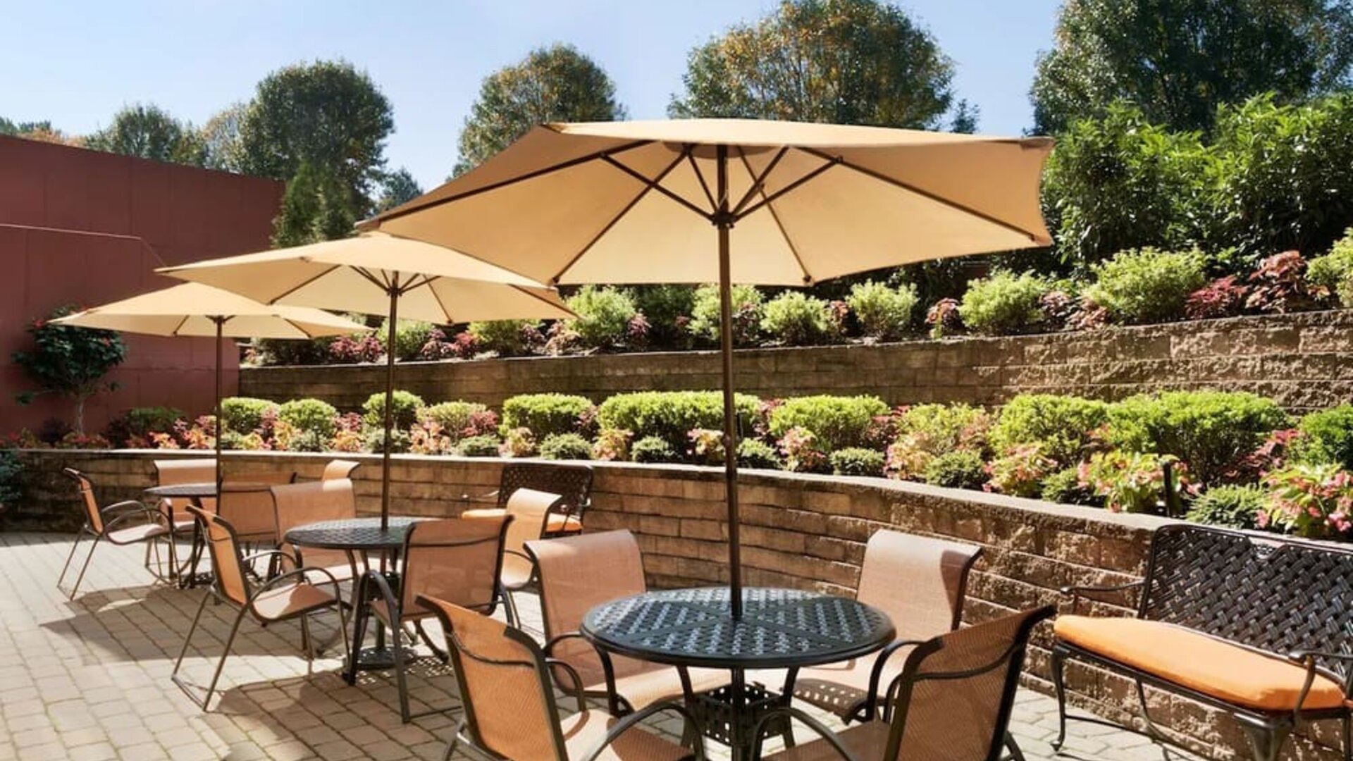 Outdoor terrace at Hampton Inn New York - LaGuardia Airport.