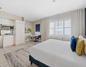 Day use room with kitchen at The Sagamore Hotel South Beach.