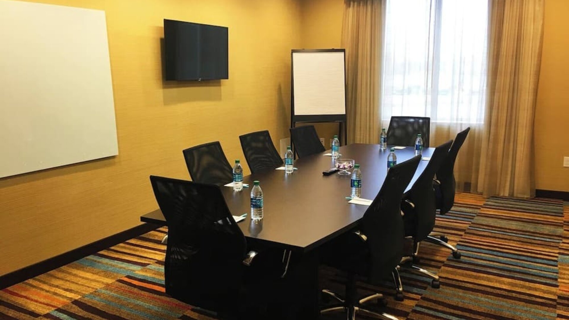 Meeting room at Fairfield Inn And Suites Cambridge Ohio.