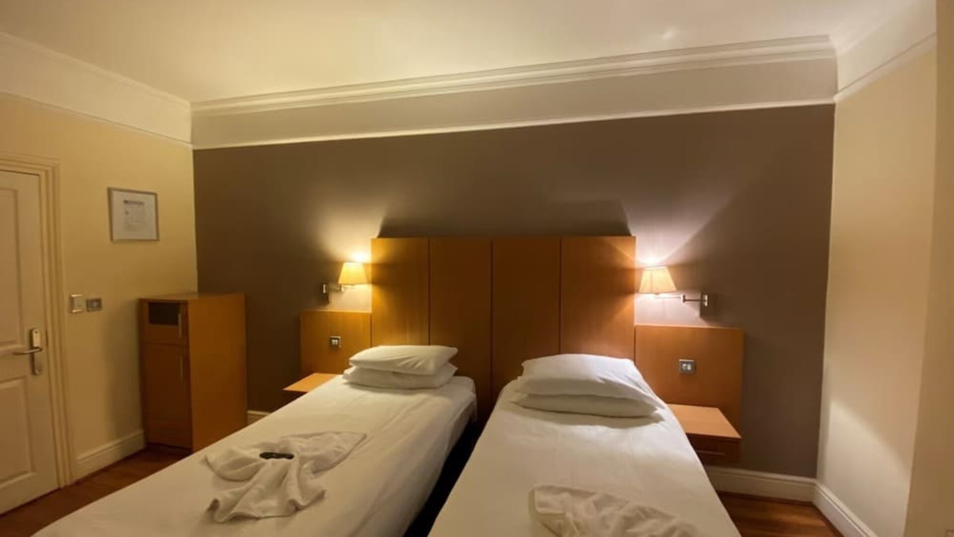 Day use twin room at Buckingham Hotel.