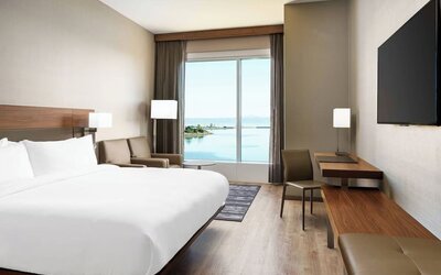 Day use room with natural light at AC Hotel By Marriott SFO/Oyster Point Waterfront.
