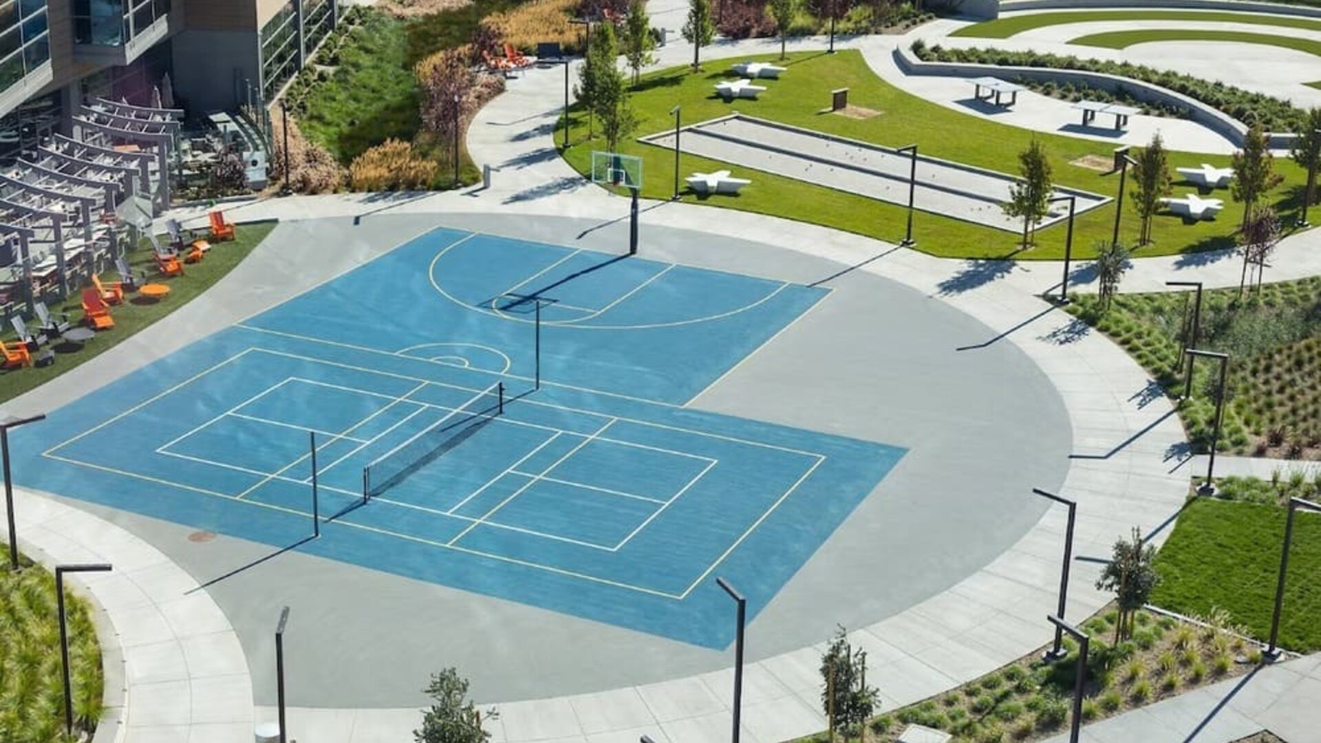 Tennis court available at AC Hotel By Marriott SFO/Oyster Point Waterfront.