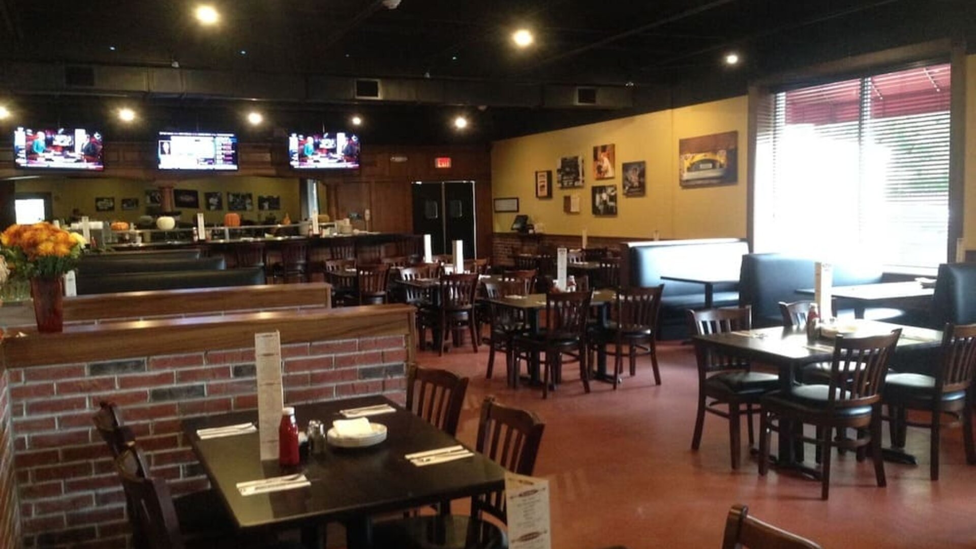 Dining area at Best Western Inn At Ramsey.