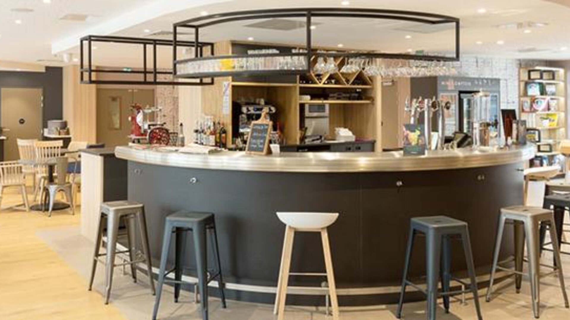 Campanile Tours Nord