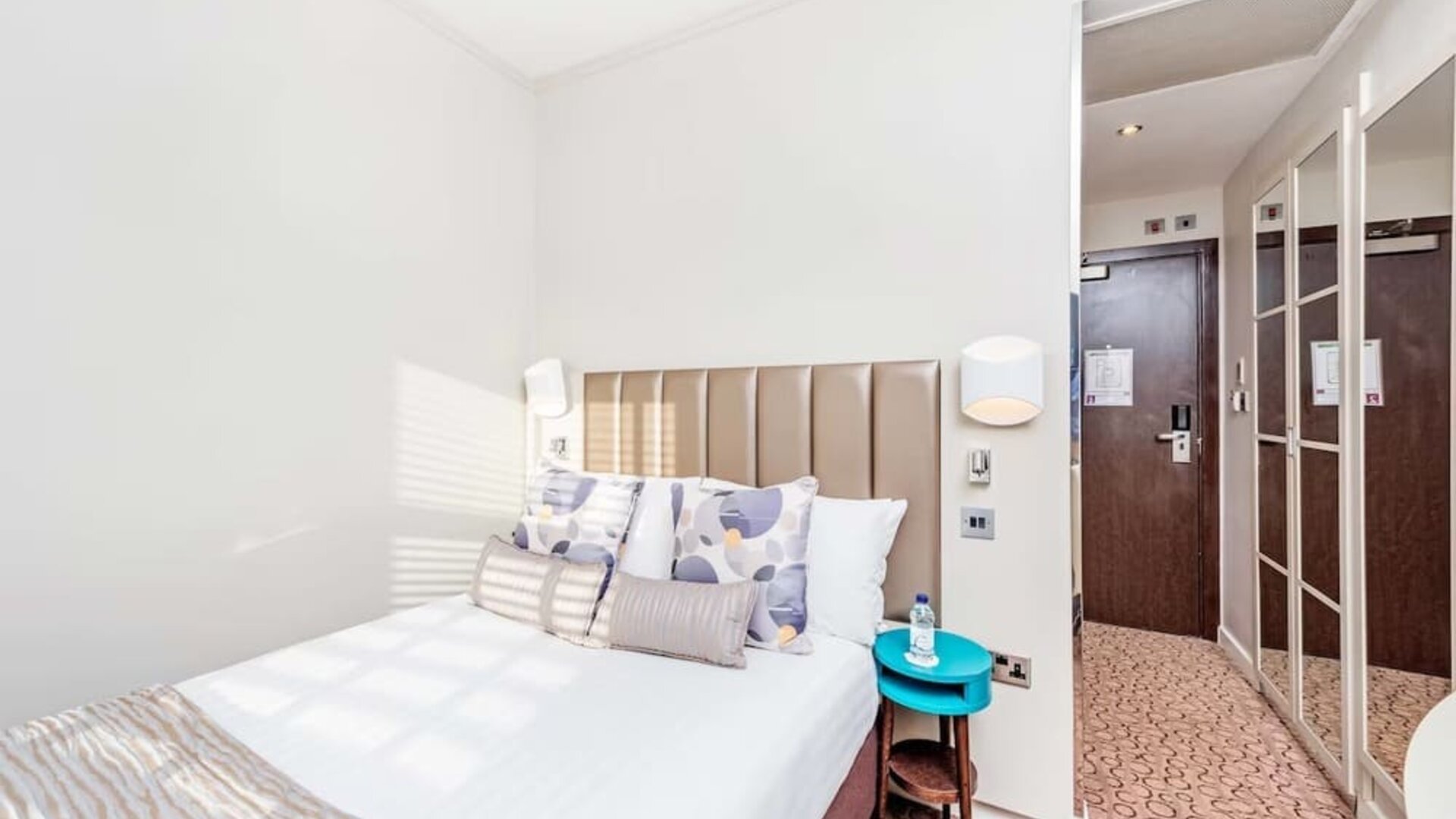 Day use room at Mercure London Paddington Hotel.