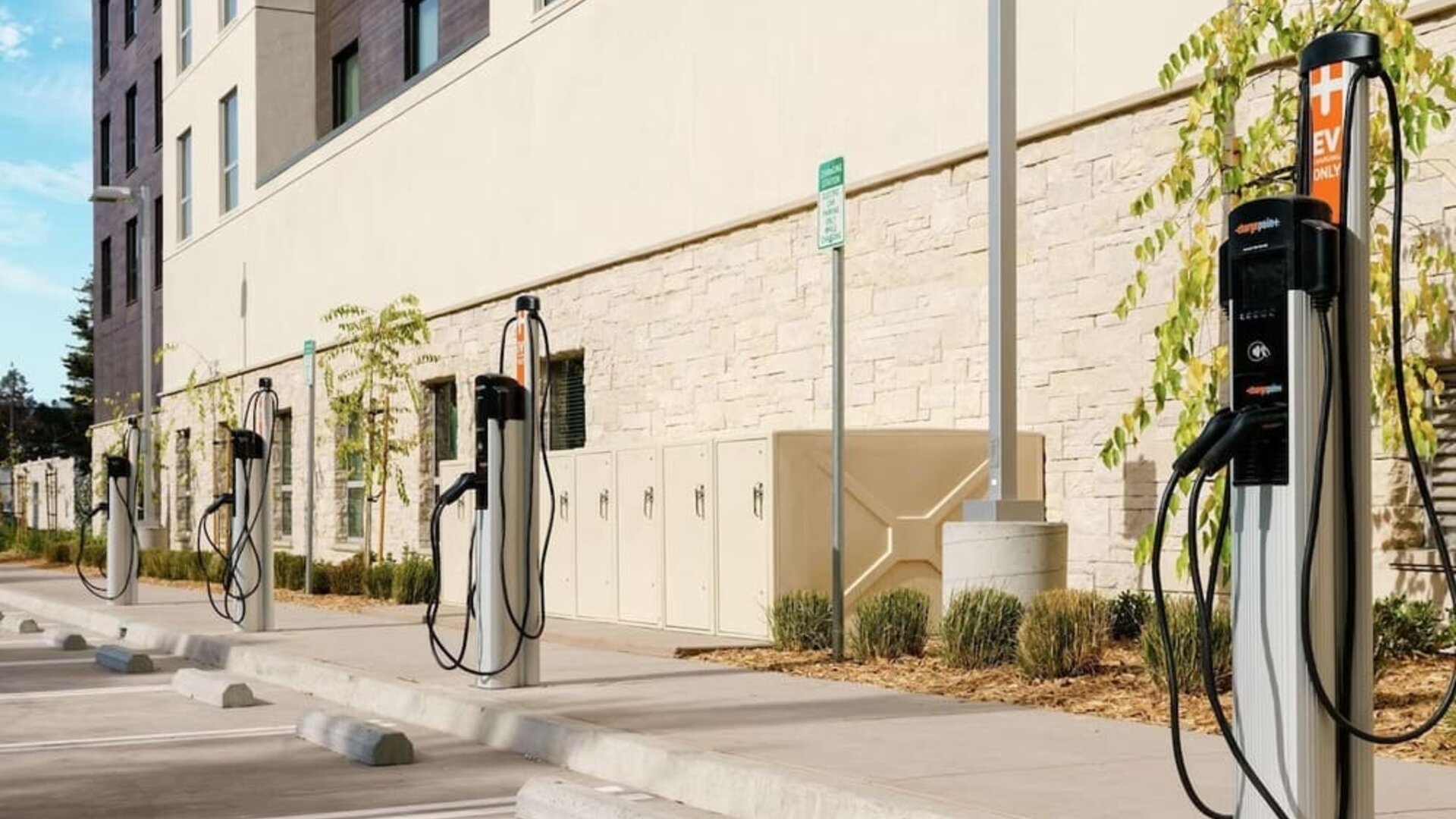 EV charging stations available at Hilton Garden Inn Sunnyvale.