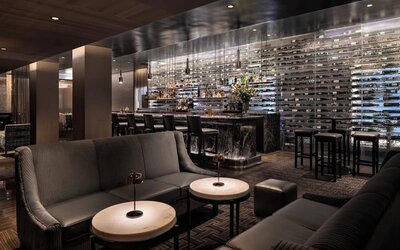 Hotel bar at The Knickerbocker Hotel.