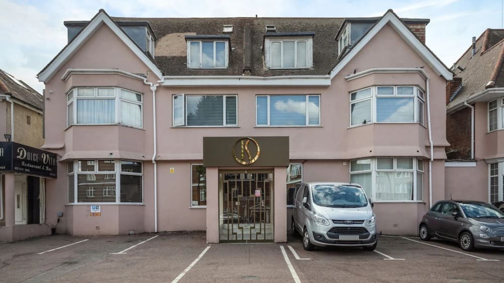 Parking area at King Solomon Hotel.