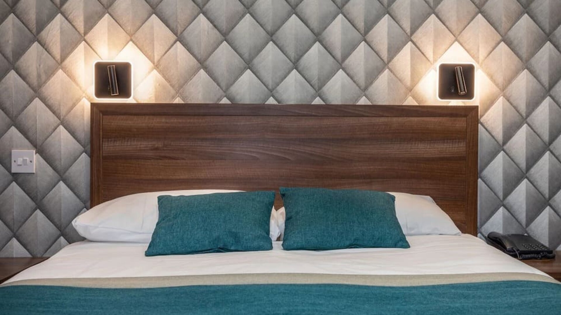 King bed at King Solomon Hotel.